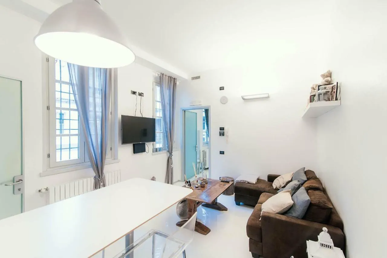 Giovio Loft - The House Of Travelers Apartment Como