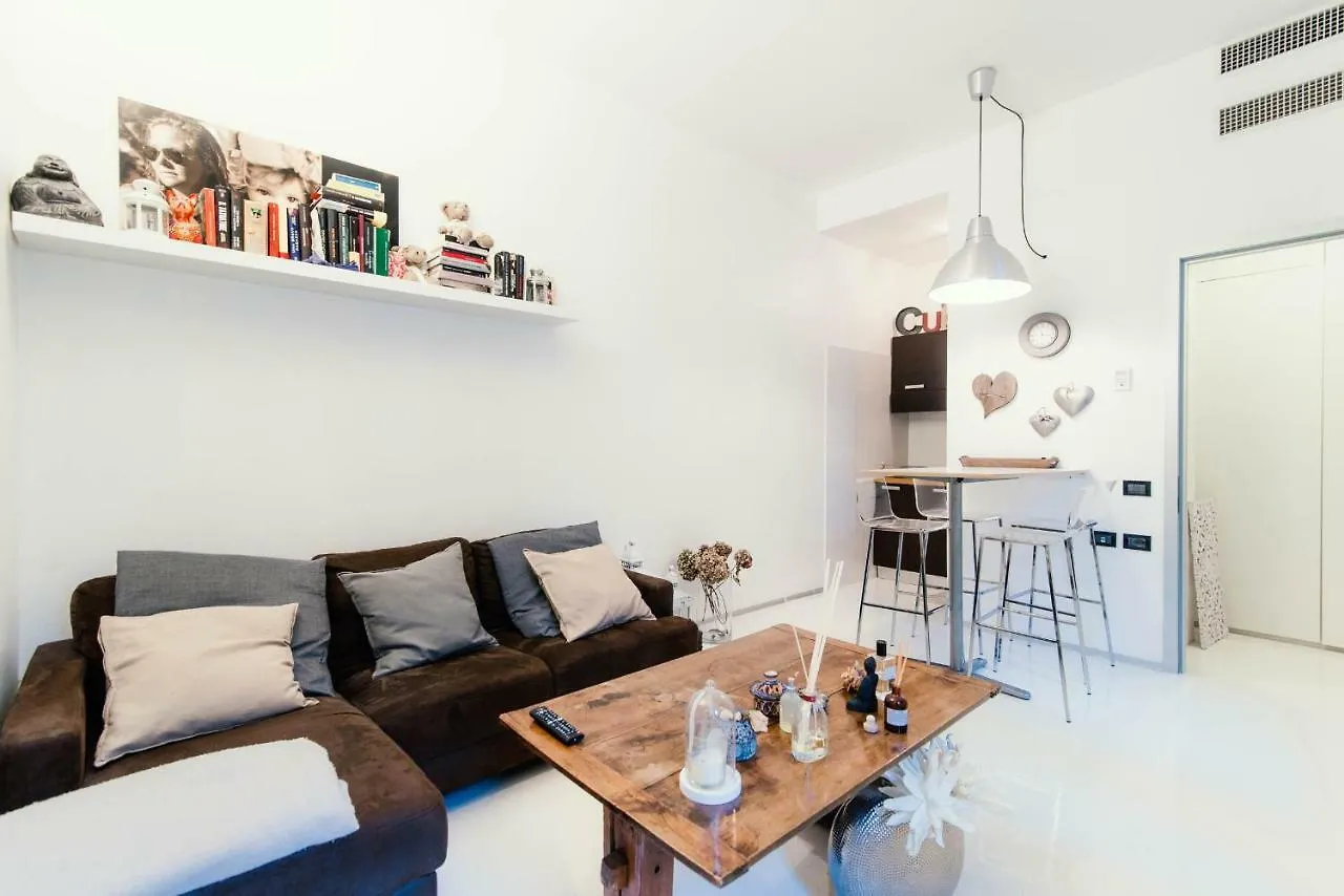 Giovio Loft - The House Of Travelers Apartment Como